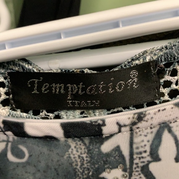 Beautiful shirt - Picture 7 of 7